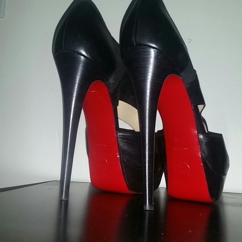 Never-Been-Worn Louboutin